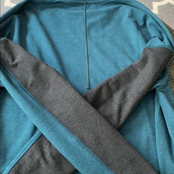 Lululemon Pullover - Picture 4 of 6